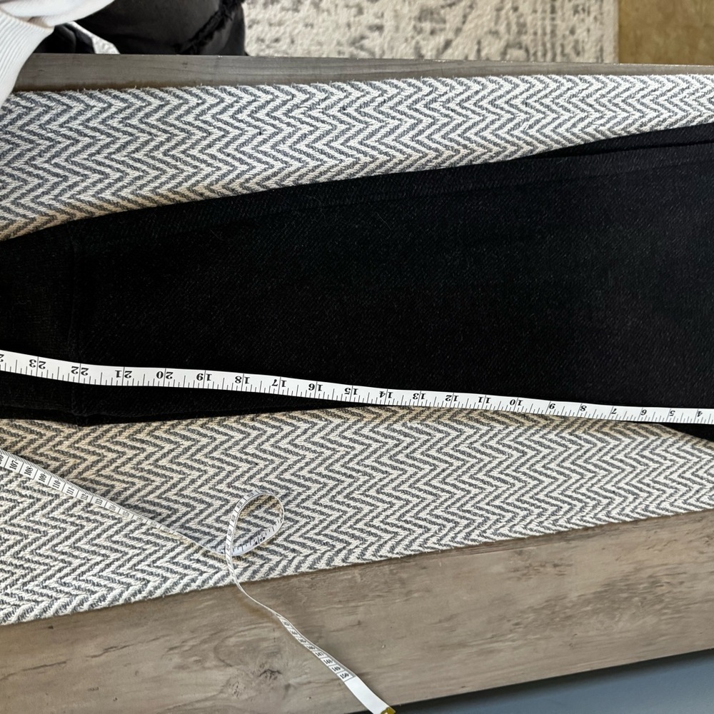 Faherty Twill Men's Black Joggers - Picture 3 of 8